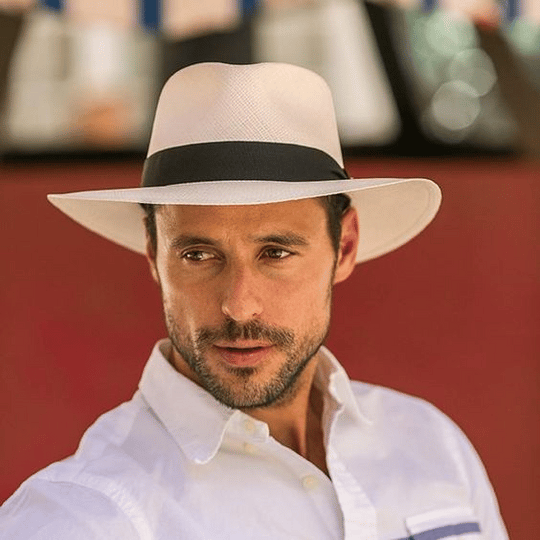 🌴👒【Časovo obmedzená ponuka za polovičnú cenu】Nový ručne tkaný palmový klobúk z roku 2026.