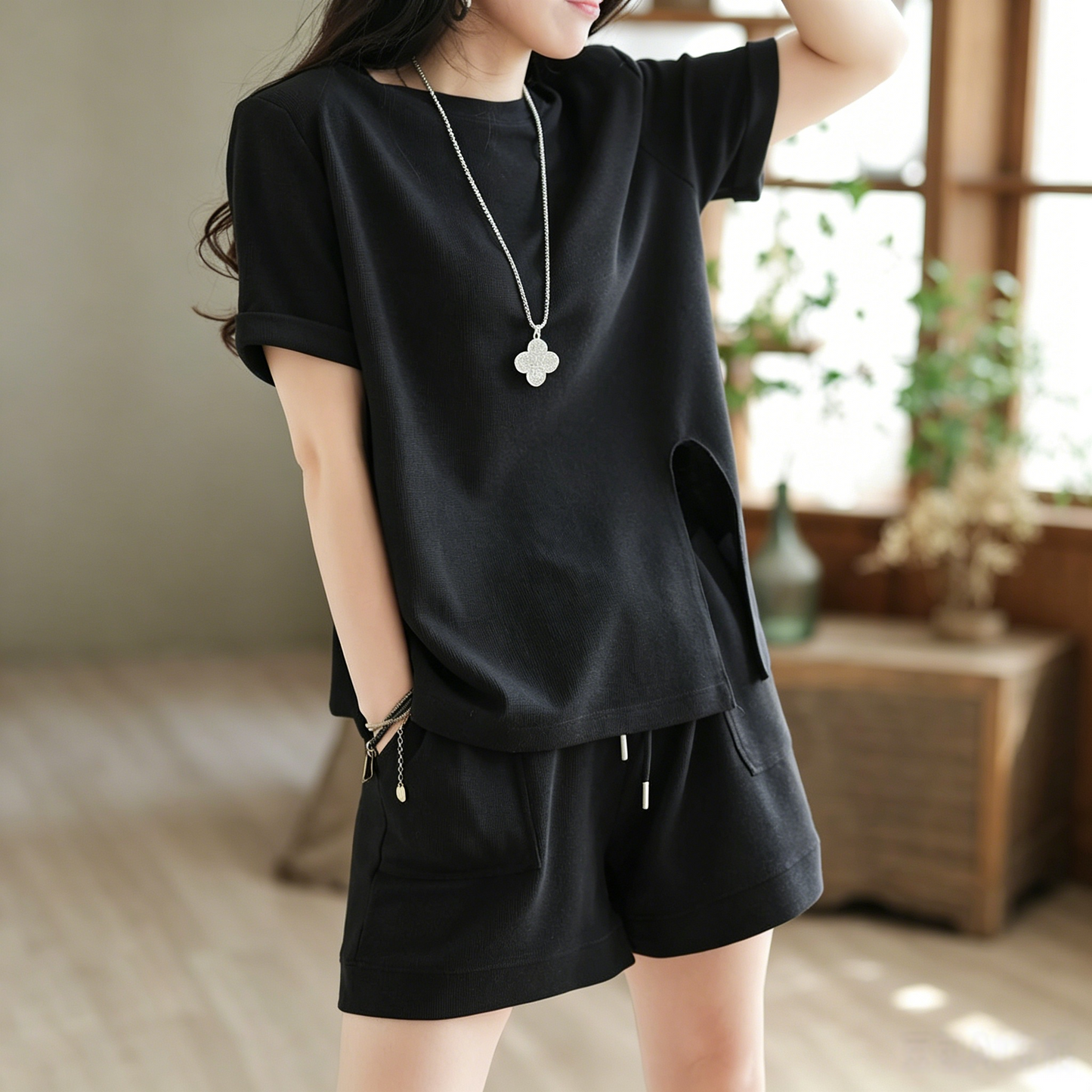 🌸👗【M-3XL】Nuevo conjunto de dos piezas de moda para mujer, corte holgado, para verano de 2026 (camiseta + pantalones cortos)