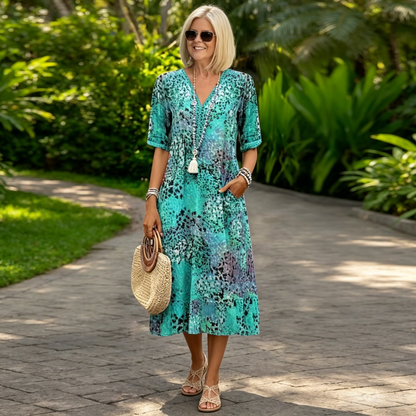 🌸✨ Nuevo vestido de manga corta con escote en V y ribete floral estampado a la moda (Colección 2026)