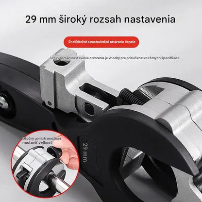 Račňový rezač rúrok na použitie jednou rukou