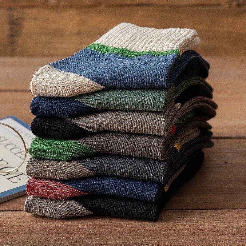 😍🧦【Ograničena ponuda 50%】Jesensko-zimske antibakterijske, protivmirisne tople vunene čarape – 10 pari