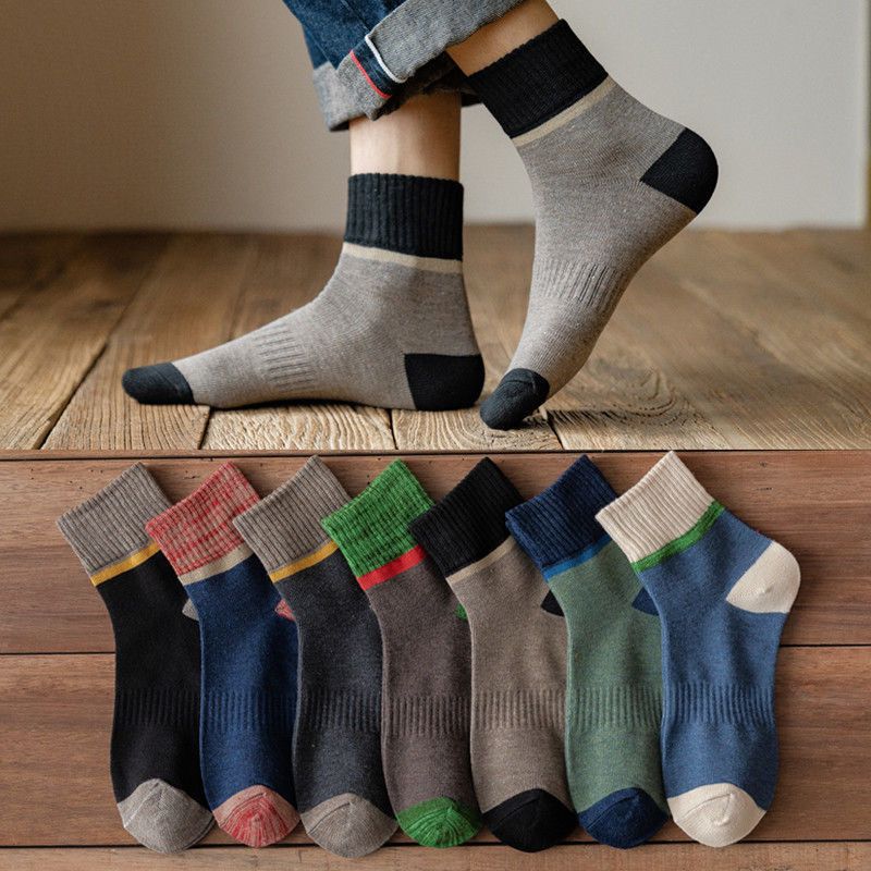 😍🧦【Ograničena ponuda 50%】Jesensko-zimske antibakterijske, protivmirisne tople vunene čarape – 10 pari