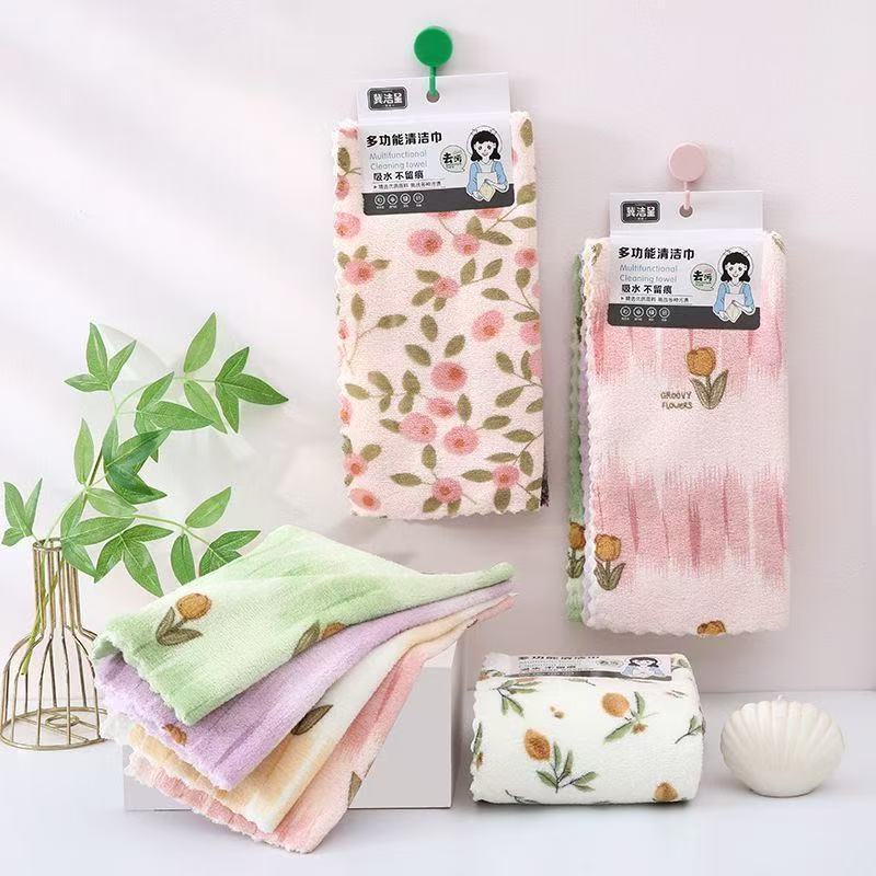 🧼✨【Compra 4 y recibe 4 gratis】【30 cm × 30 cm】Paños de cocina de franela coral para uso doméstico