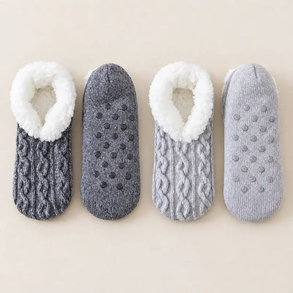 🧦 2 páry: Mäkké domáce ponožky s protišmykovou silikónovou podrážkou a pružným úpletom – doprajte si maximálne pohodlie a teplo!