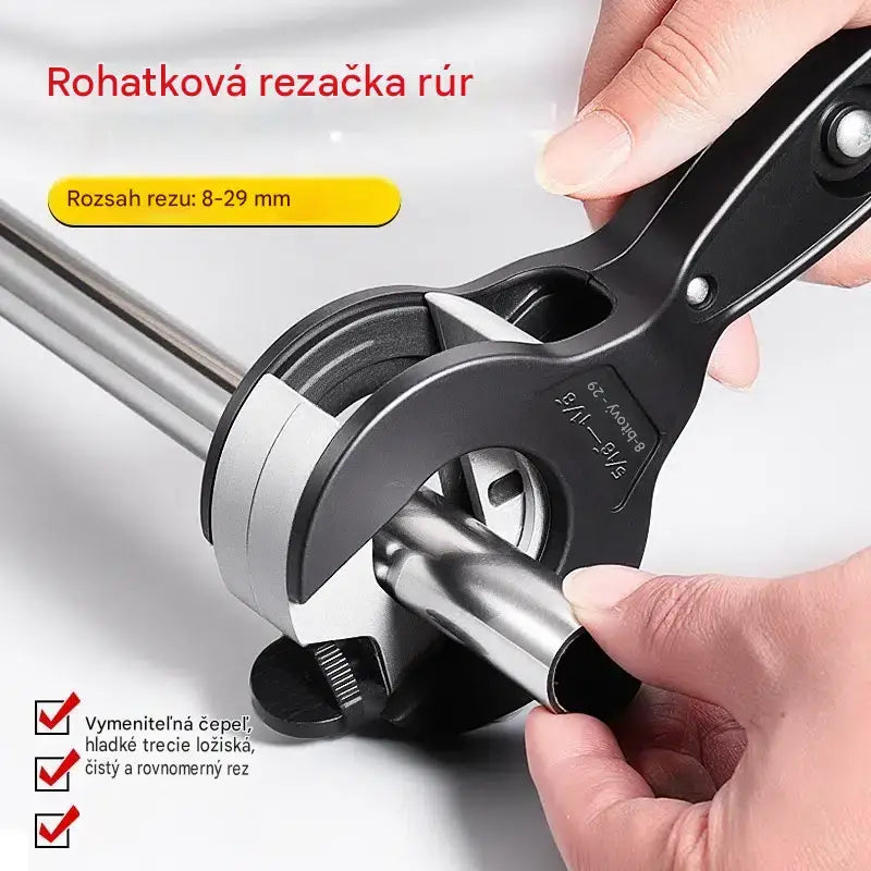 Račňový rezač rúrok na použitie jednou rukou